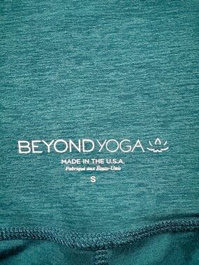 Beyond Yoga Teal Pocket Leggings
